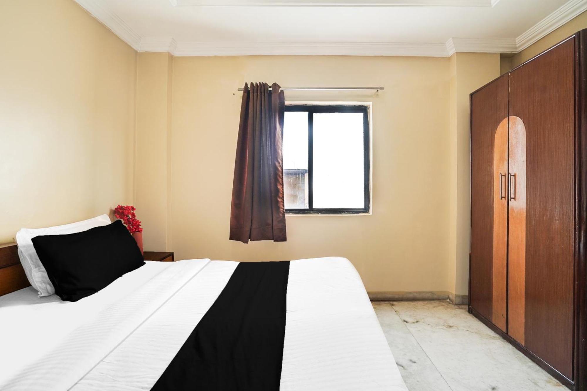 Super Hotel O Pithampur Formerly Ganga Residency Akolia Екстериор снимка